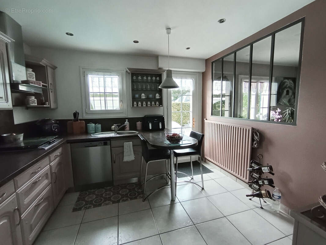 Maison de 125m² avec Piscine 6 - Maison à SAINT-JUST-EN-CHAUSSEE