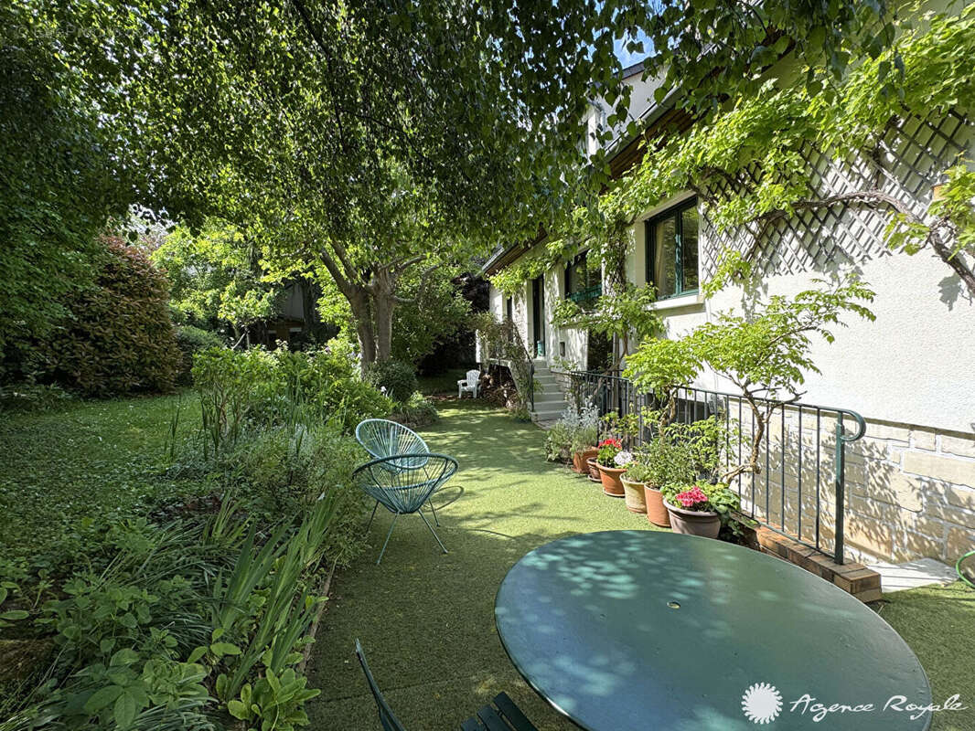 Maison à SAINT-GERMAIN-EN-LAYE