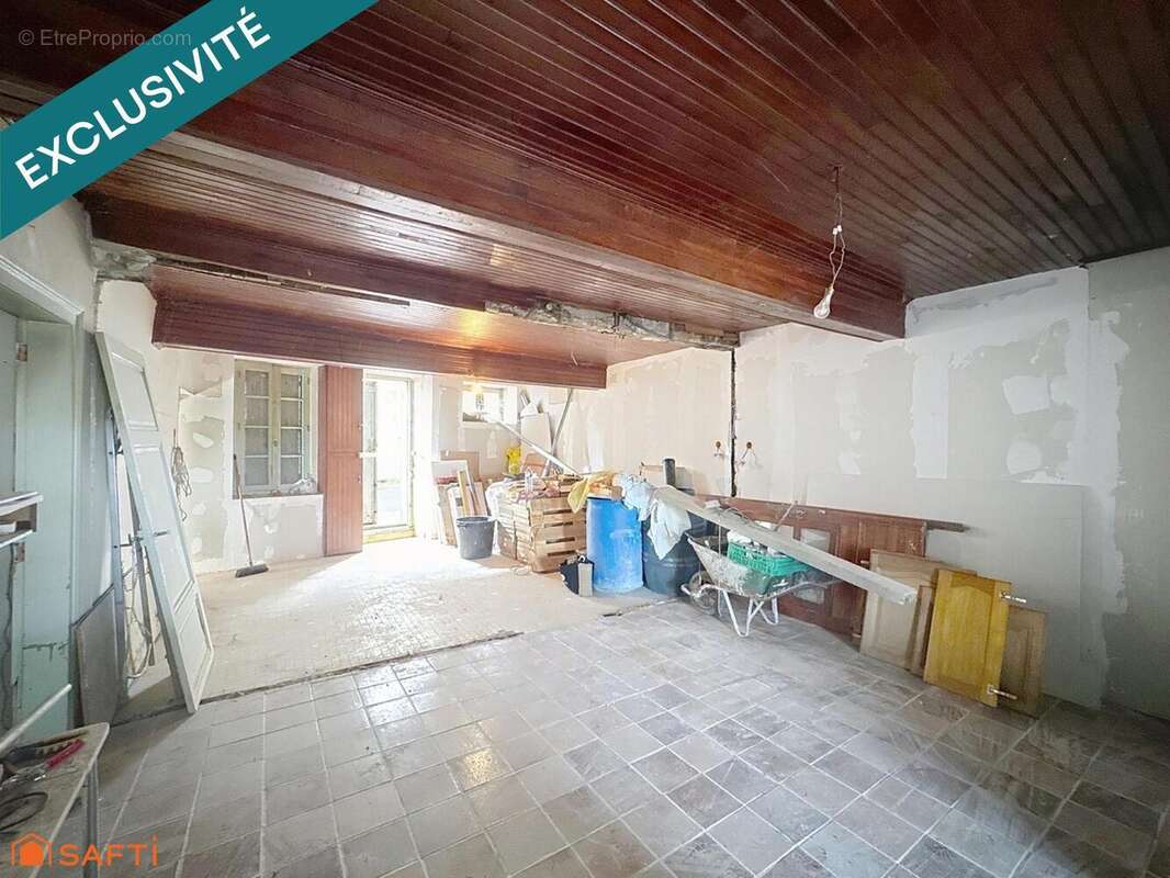 Maison 90 m² à Saint-Pastour  - photo 3