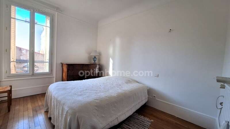 Appartement à IVRY-SUR-SEINE