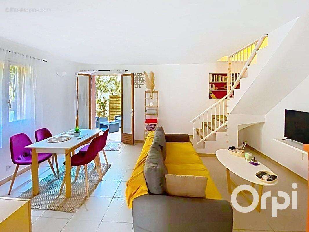 Maison à PORTO-VECCHIO