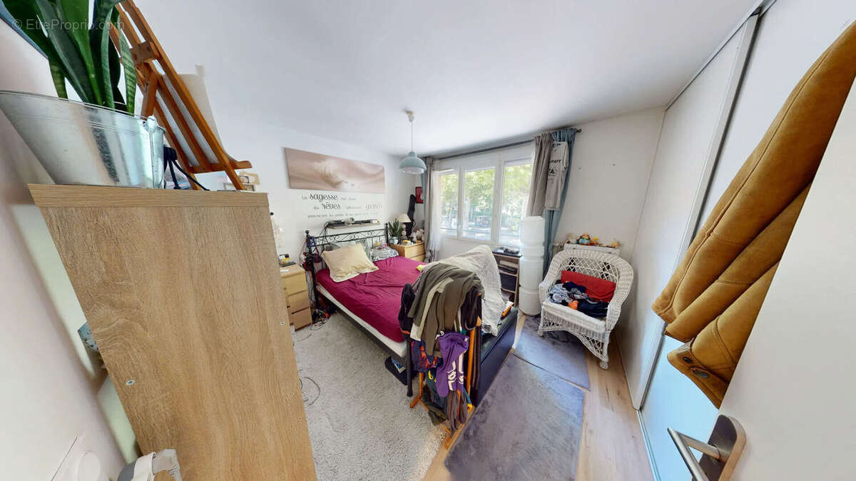 Appartement à FONTAINE