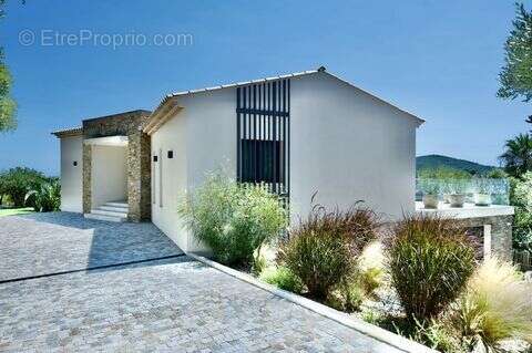 Maison 257 m² à Sainte-Maxime  - photo 3