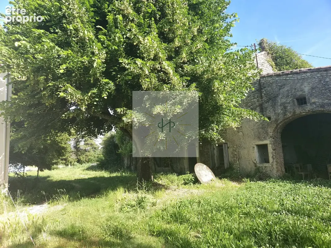 Maison à SAINT-GERVAIS-SUR-ROUBION