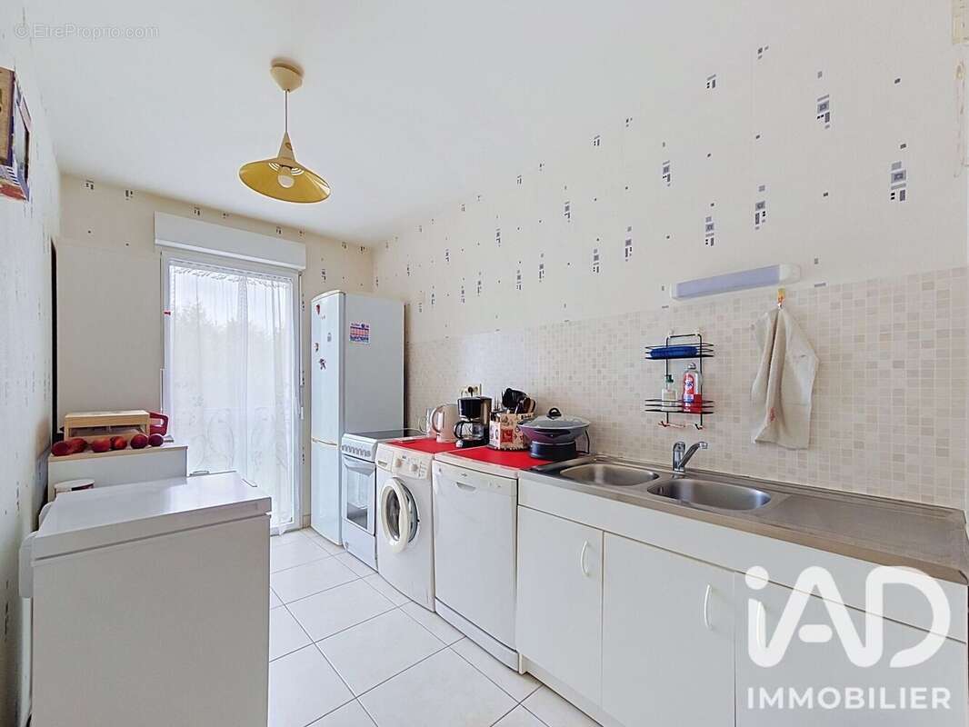 Appartement 66 m² à Saint-Armel  - photo 4