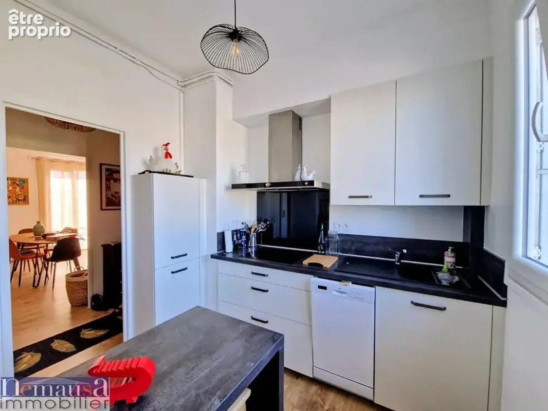 Nîmes jean jaurès, appartement p3 plein de charme de 71 m2 avec ascenseur , hauteur sous plafond de 2,89 m, - photo 10
