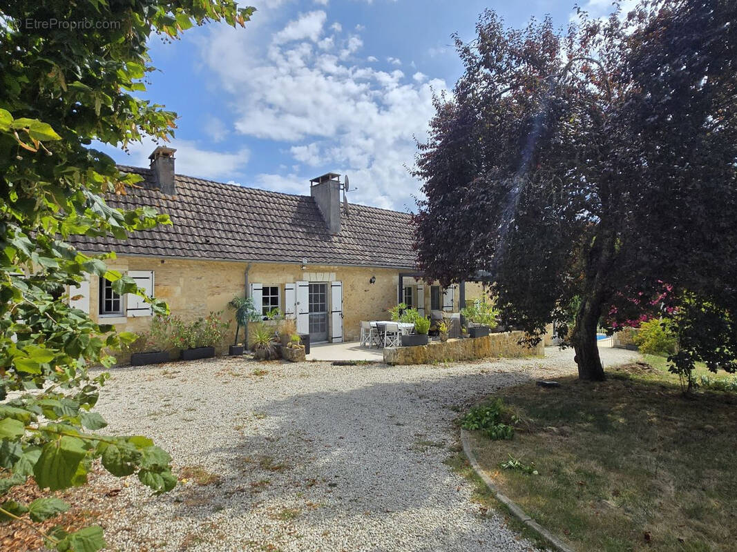 Maison à LAVEYSSIERE