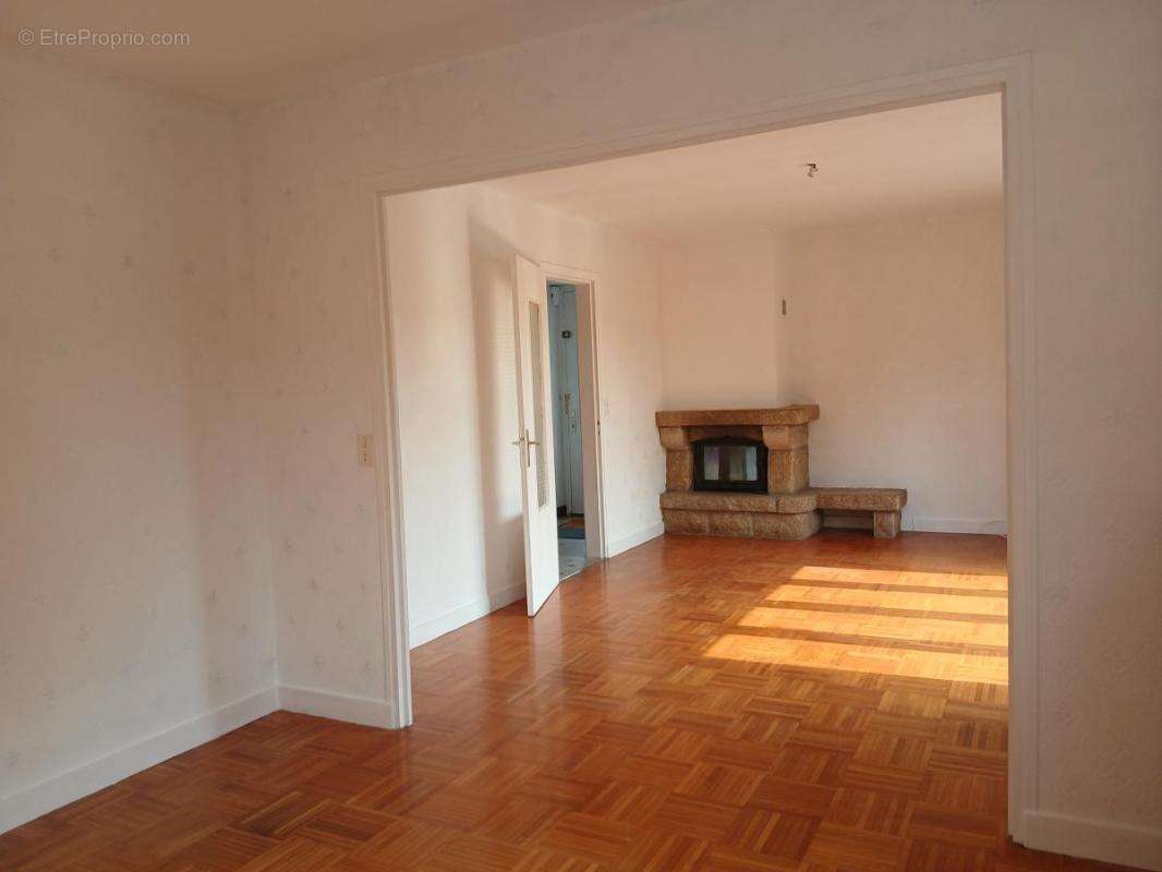 Maison à GUEMENE-SUR-SCORFF