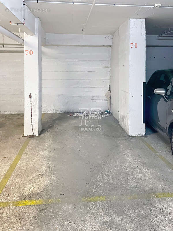 Paris xvi   parking en sous-sol rue nicolo - exclusivité - photo 2