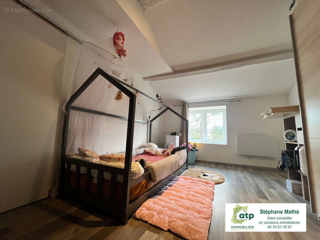 Maison à LES BROUZILS