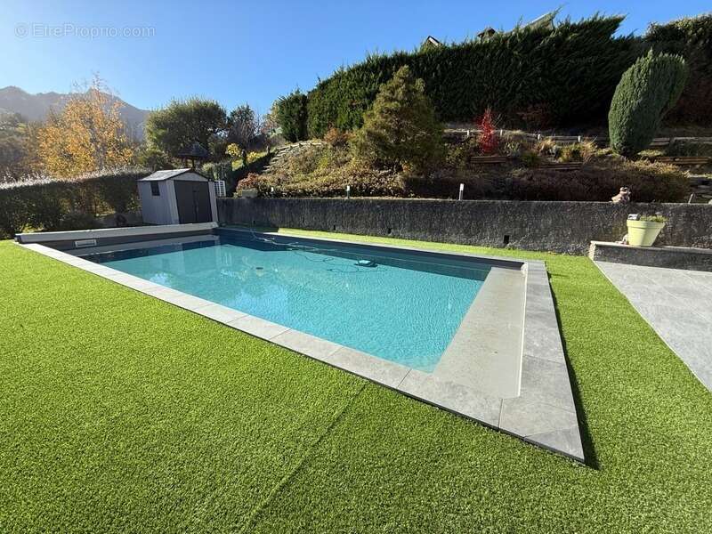Superbe villa en position dominante - photo 3