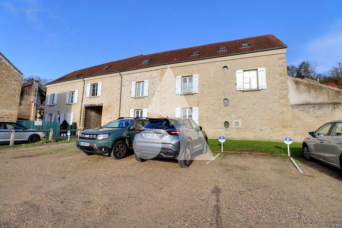 Appartement à AUVERS-SUR-OISE