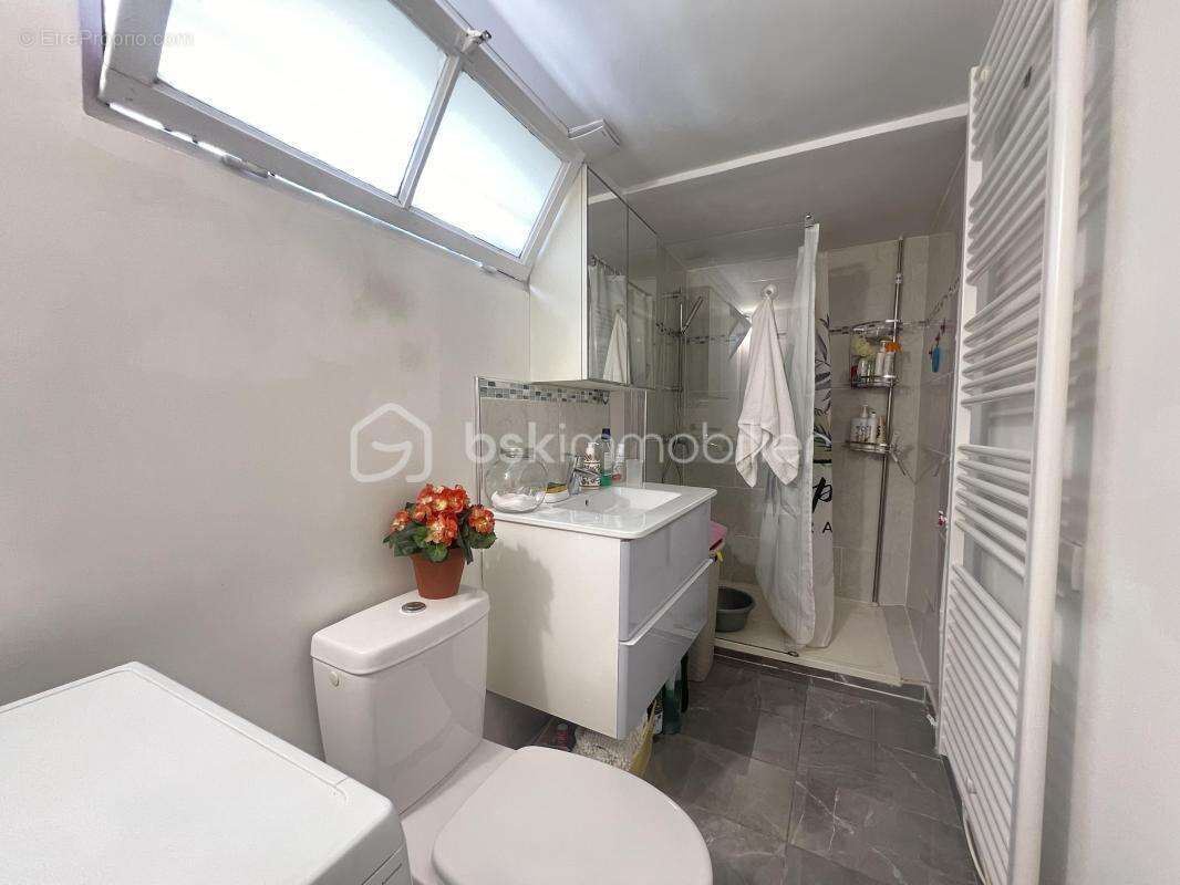 Maison plain-pied  rénovée avec jardin /avec potentiel d'extension - photo 8