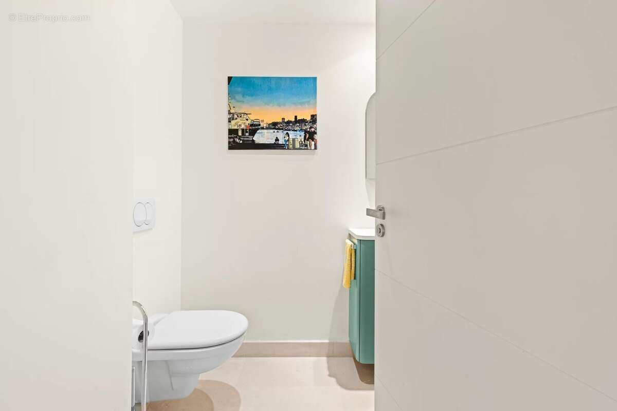 Nice vinaigrier – résidence de prestige "blanche de castille" – 3 pièces de 62 m² – vue mer panoramique & baie des anges – pisci - photo 13