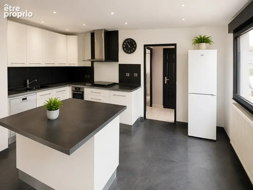 Maison rénovée de 120 m2   3 chambres, jardin et espace bureau à Marly - photo 5