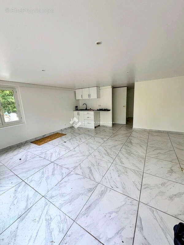Maison 171 m² à Buxerolles  - photo 9
