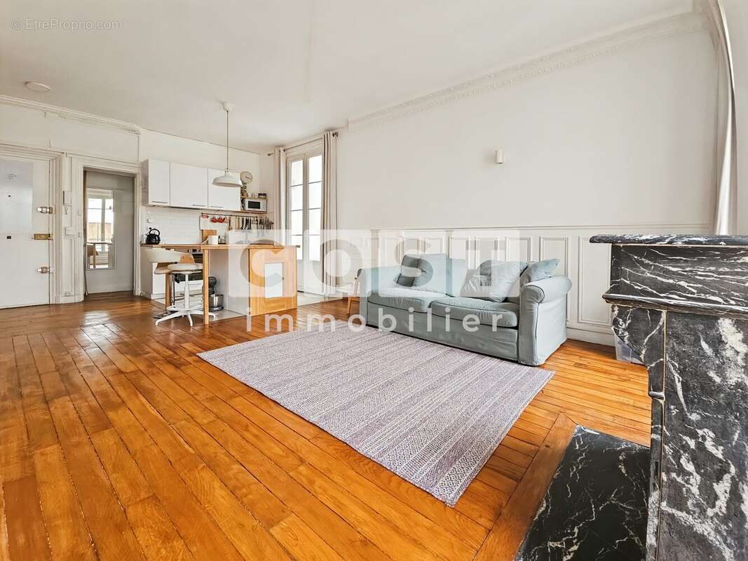 Appartement à BOIS-COLOMBES