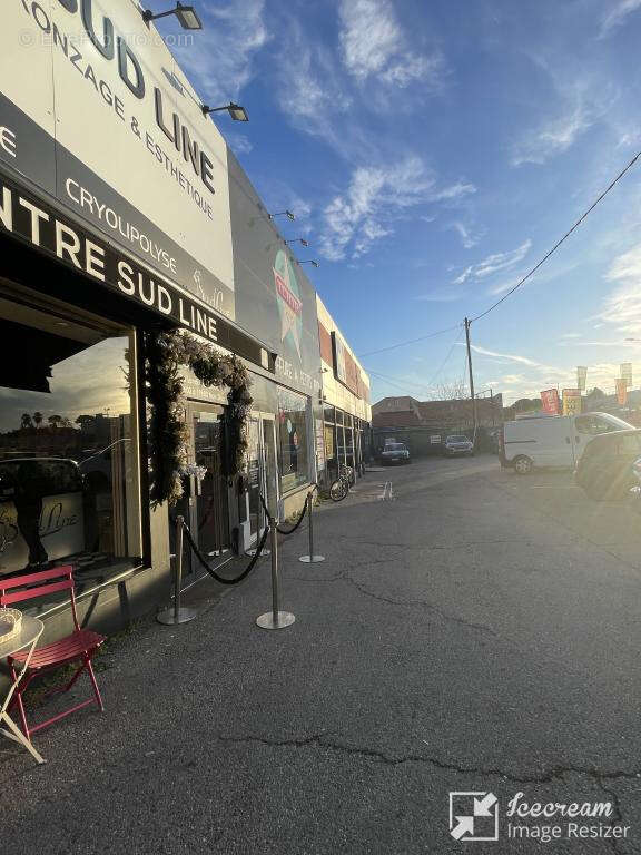 Commerce à VILLENEUVE-LOUBET