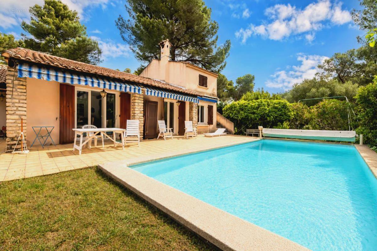 Maison à BOUC-BEL-AIR