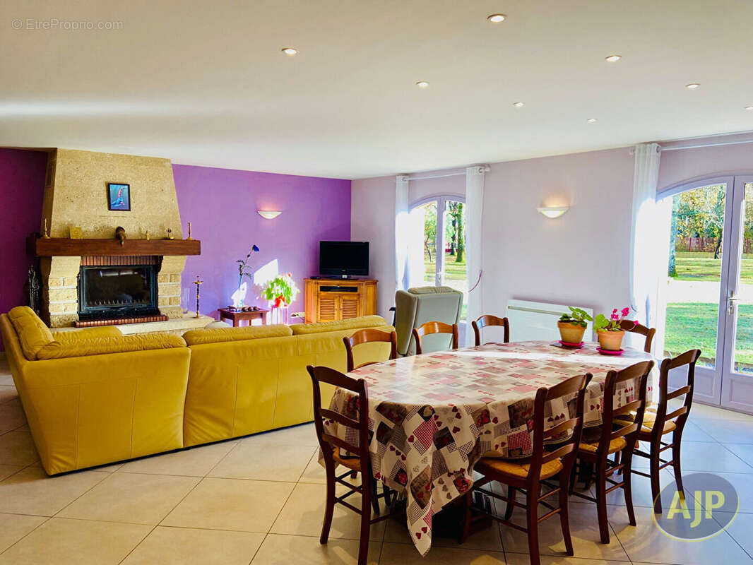 Maison à GAILLAN-EN-MEDOC