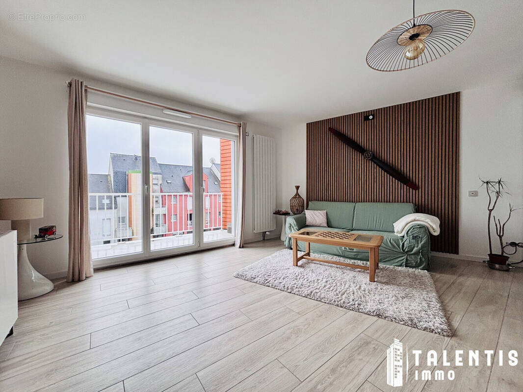 Appartement à REZE