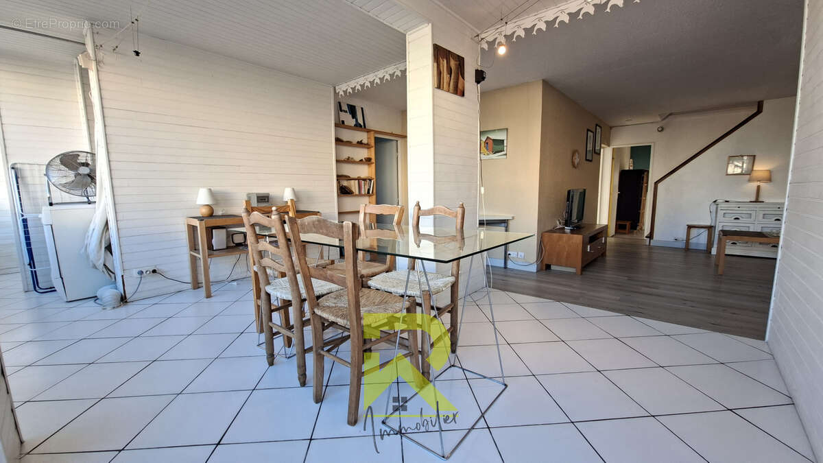 Appartement à GRUISSAN