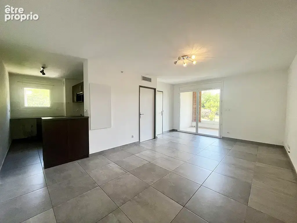 Appartement à MARSEILLE-12E