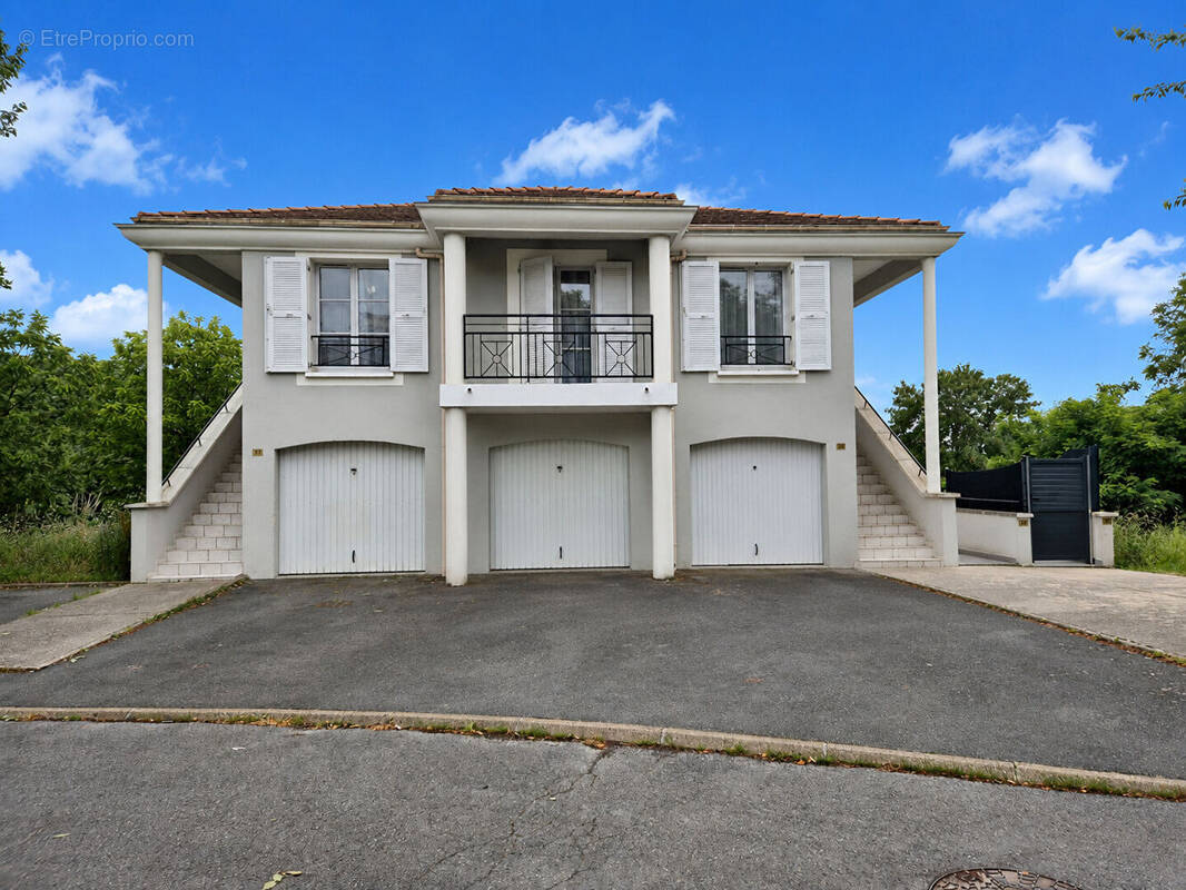 Appartement à MELUN