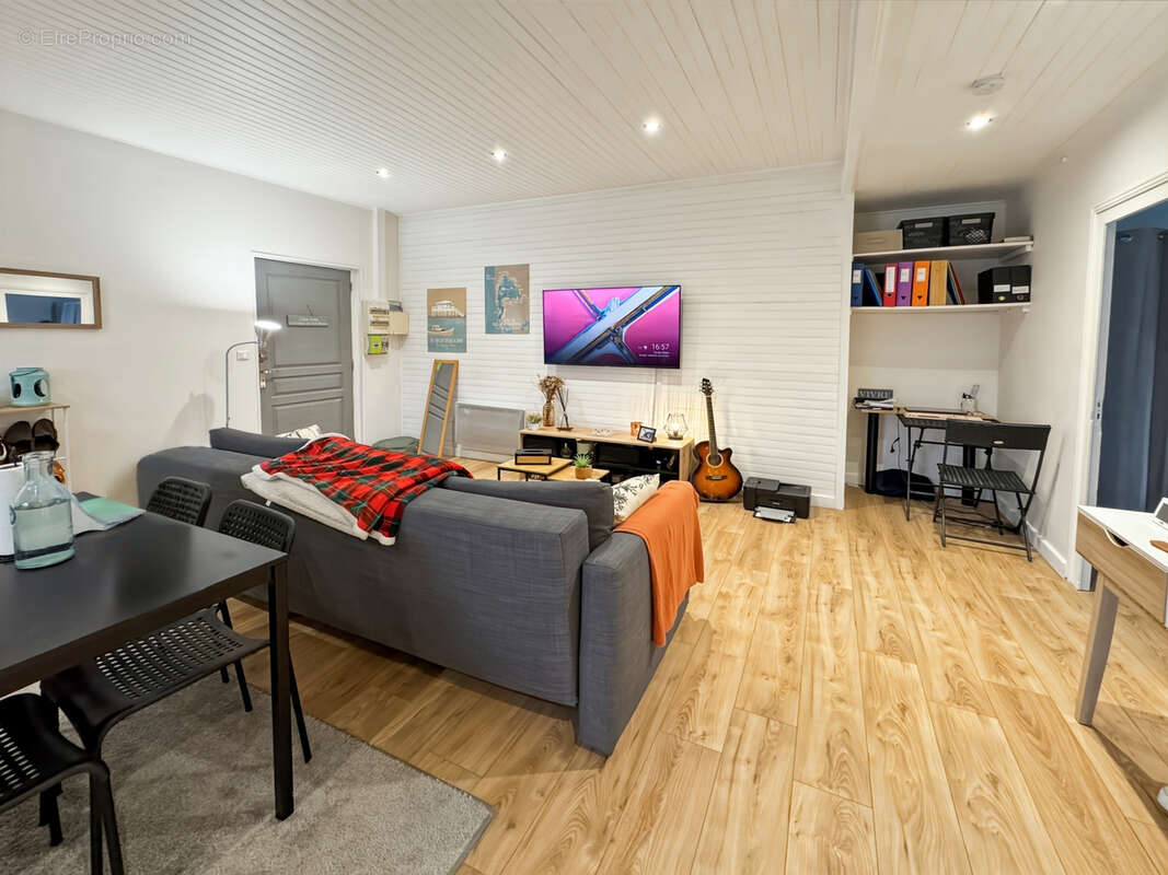 Appartement à LE TEMPLE