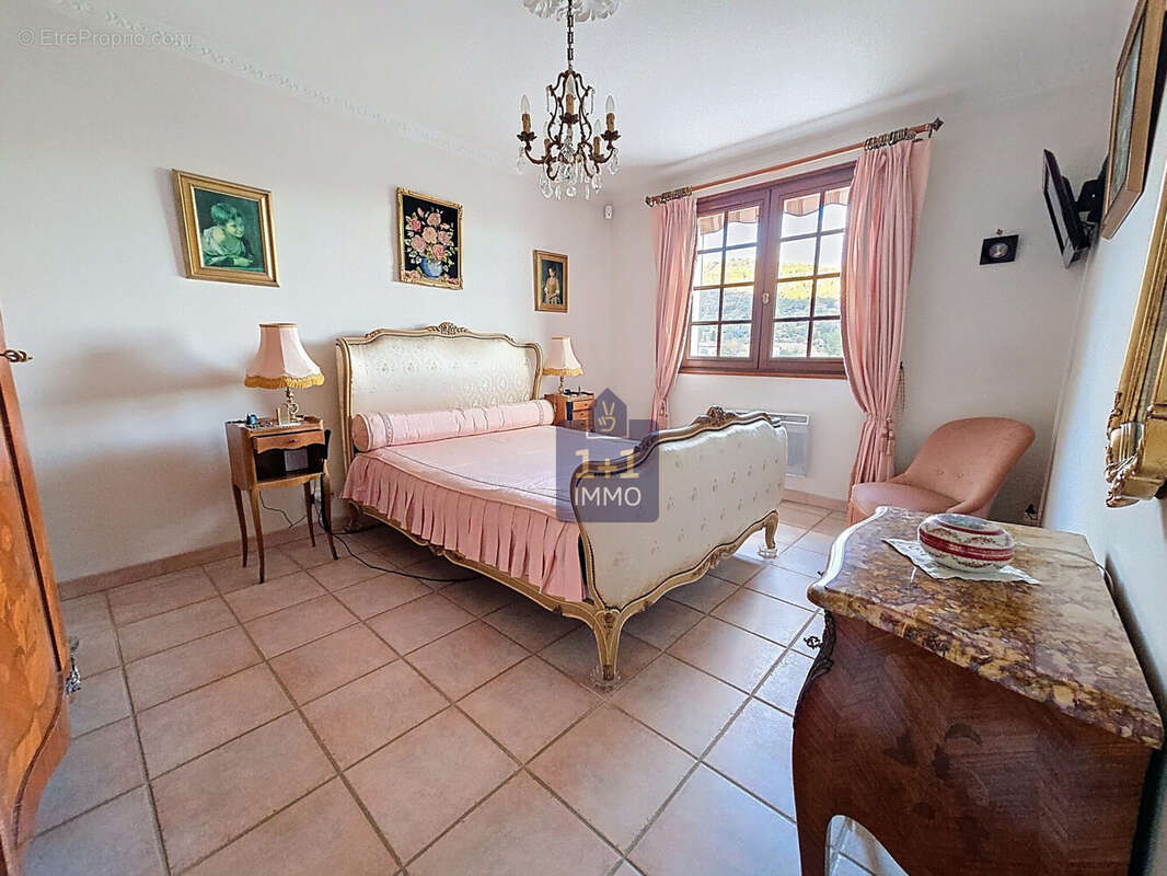 Maison à SEILLANS