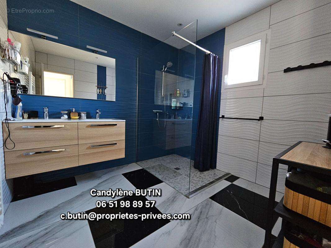 Maison à SAINT-GENIES-DE-FONTEDIT