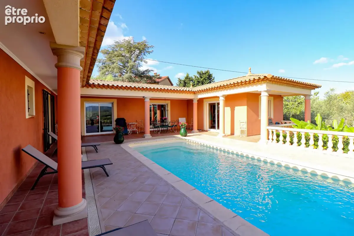 Exclusivite villa traditionnelle tout de plain pied 142m2 avec piscine et vue panoramique - photo 3