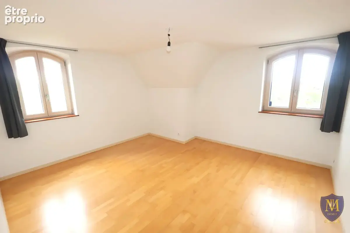 Liebsdorf sur les hauteurs maison aux prestations de qualité de 200 m2 en limite de zone constructibles - photo 8
