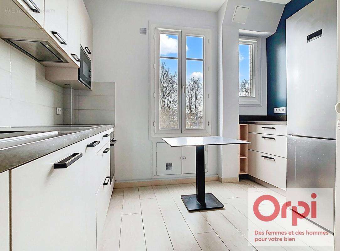 Appartement à ISSY-LES-MOULINEAUX