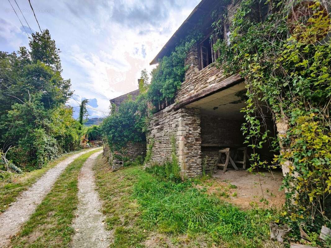 Maison à LE POMPIDOU