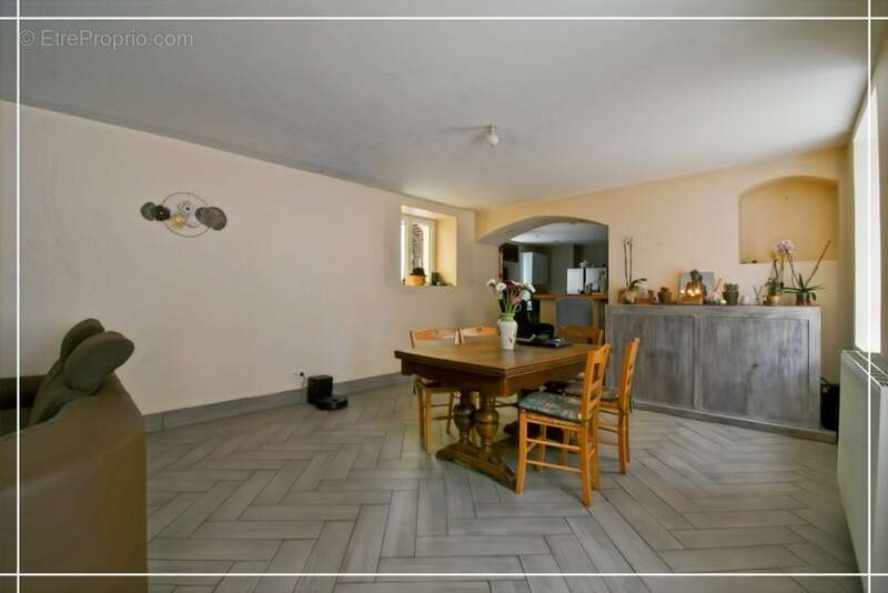 Maison à CHATEAUMEILLANT