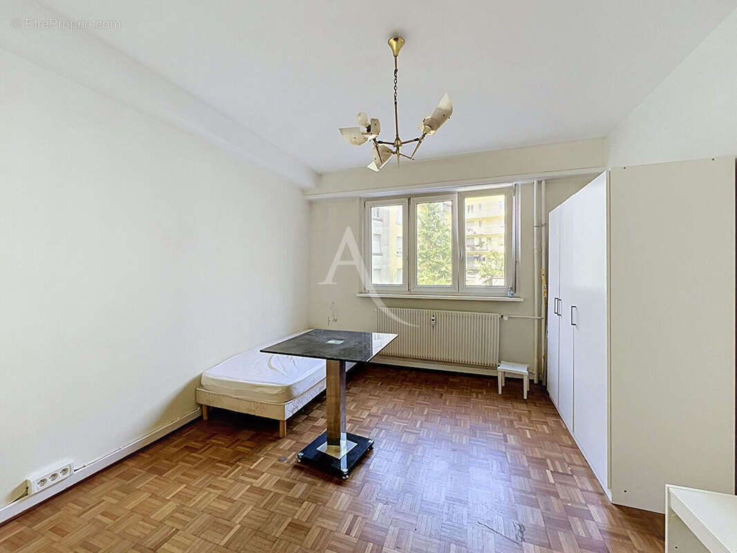 Strasbourg Vauban - Appartement 4 pièces de 81,40 m²  avec 2 balcons - photo 3
