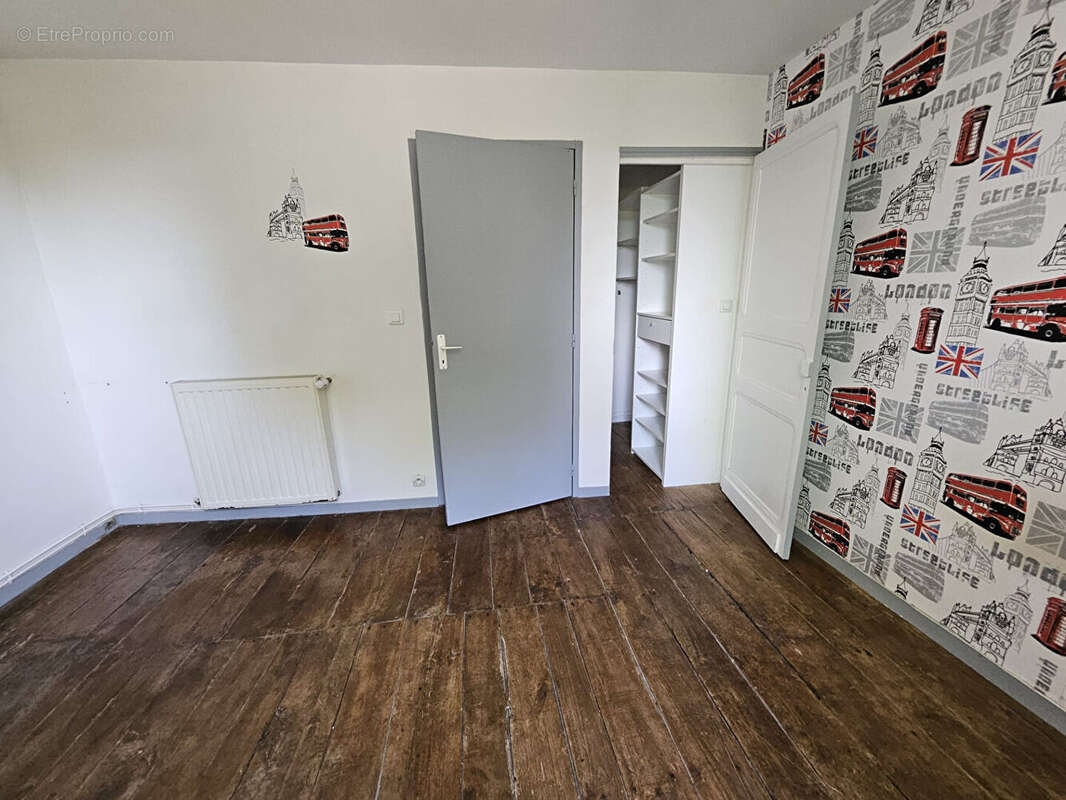 Maison en pierre rénovée à deux pas du village de Cubjac-Auvézère-Val d'Ans - photo 7