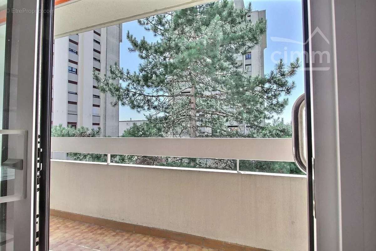 Appartement à JOUE-LES-TOURS