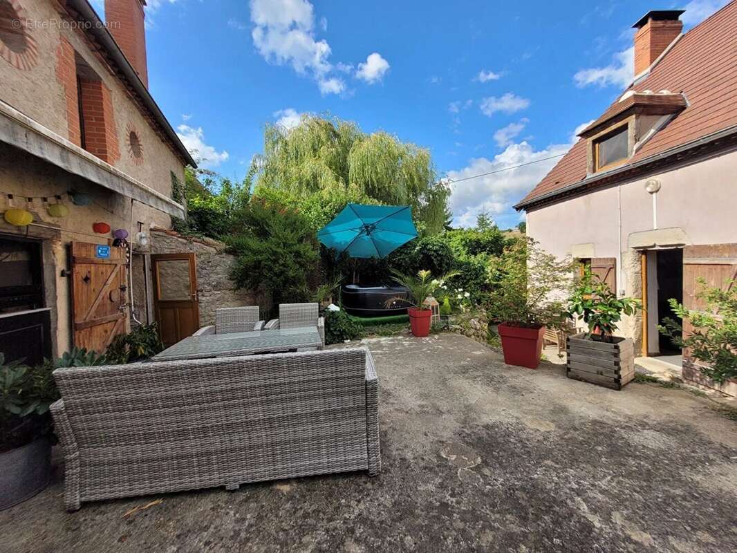 Maison à BRANSAT