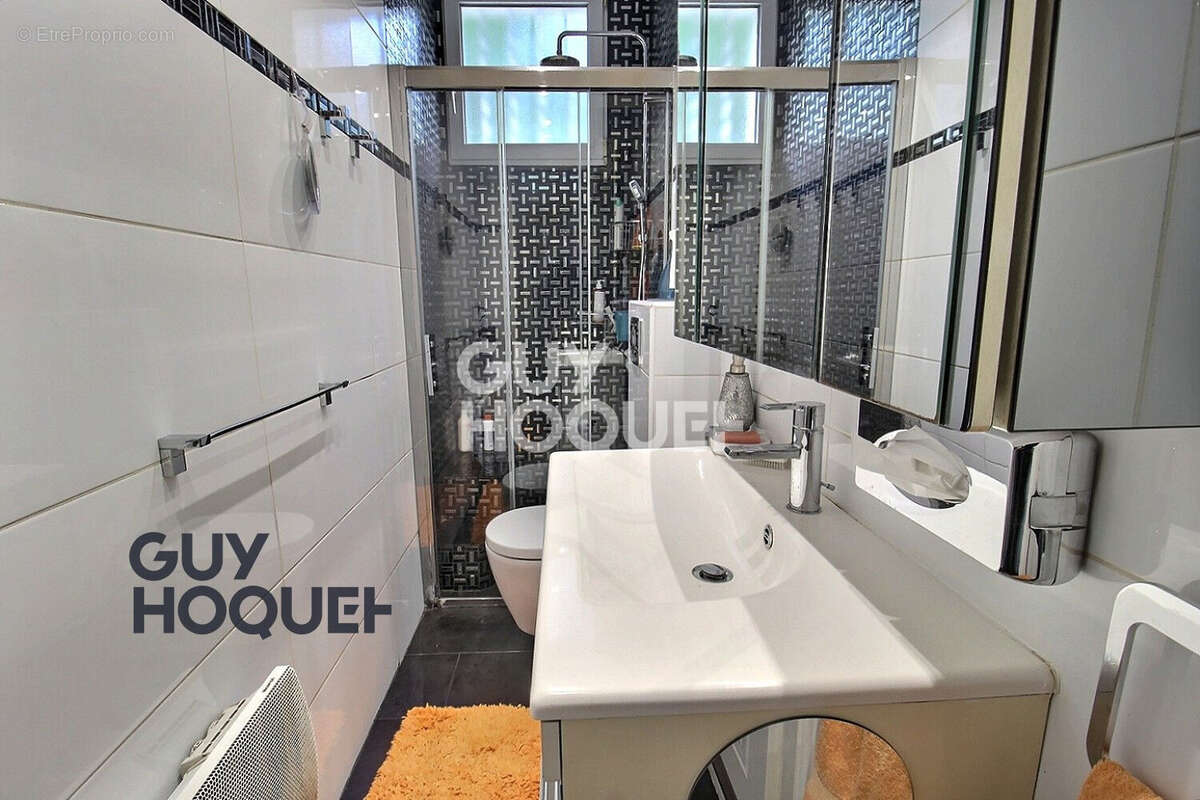 Maison à LIMEIL-BREVANNES