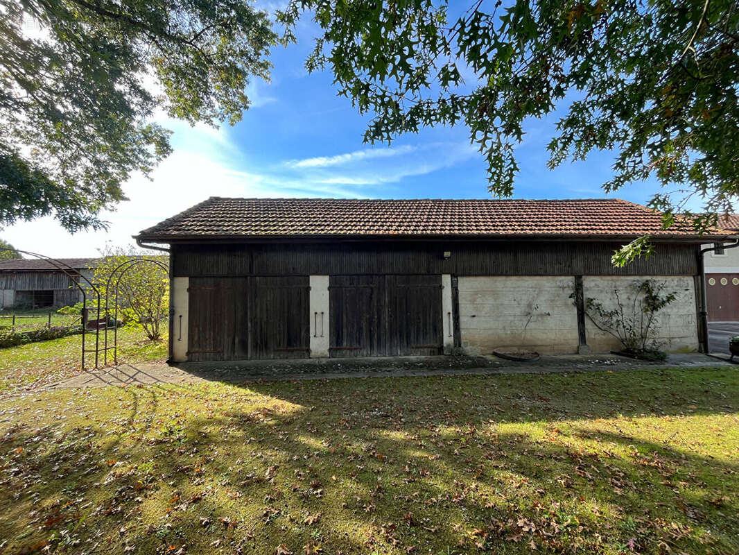 Maison à SAINT-PIERRE-D'EYRAUD