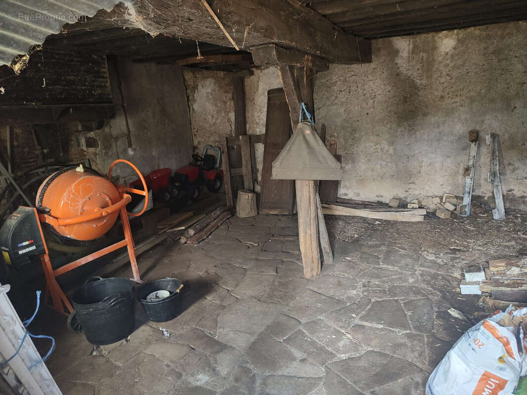 Maison de campagne rénovée avec dépendances ! - photo 12
