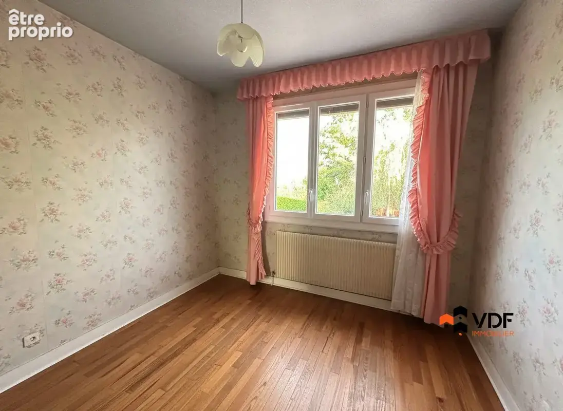 Maison 4 pièces 96 m² à vendre à Briennon (42720) - photo 8