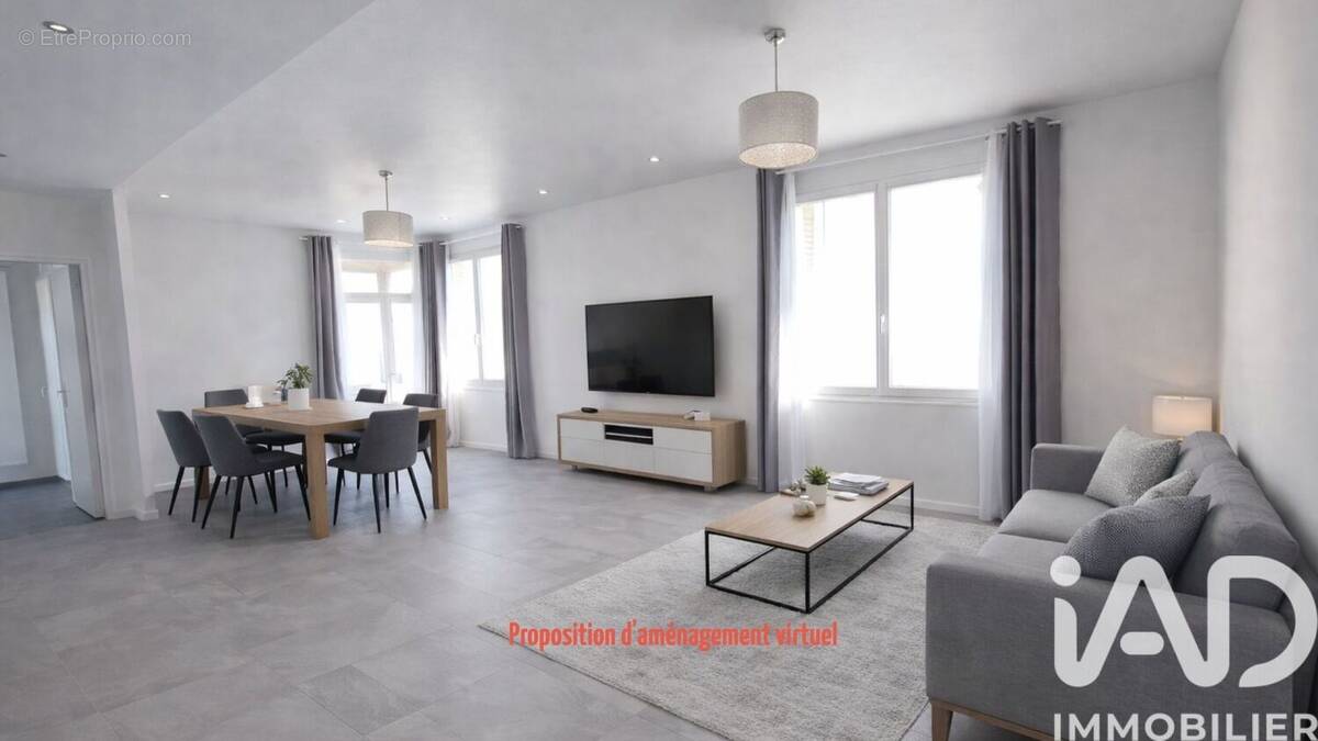 Photo 1 - Maison à MABLY