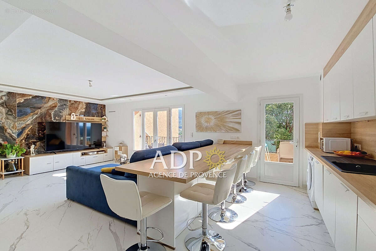 Appartement 83 m² à Peymeinade  - photo 7