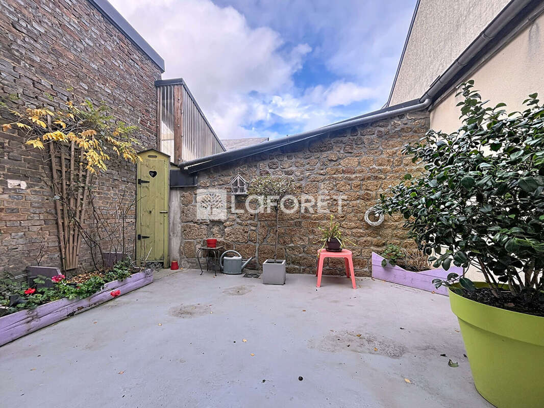 Maison à SAINT-BOMER-LES-FORGES