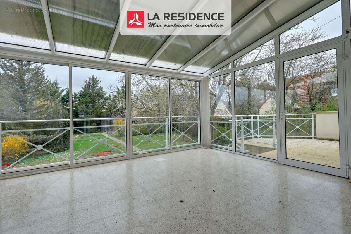 Maison à SAINT-LEU-LA-FORET