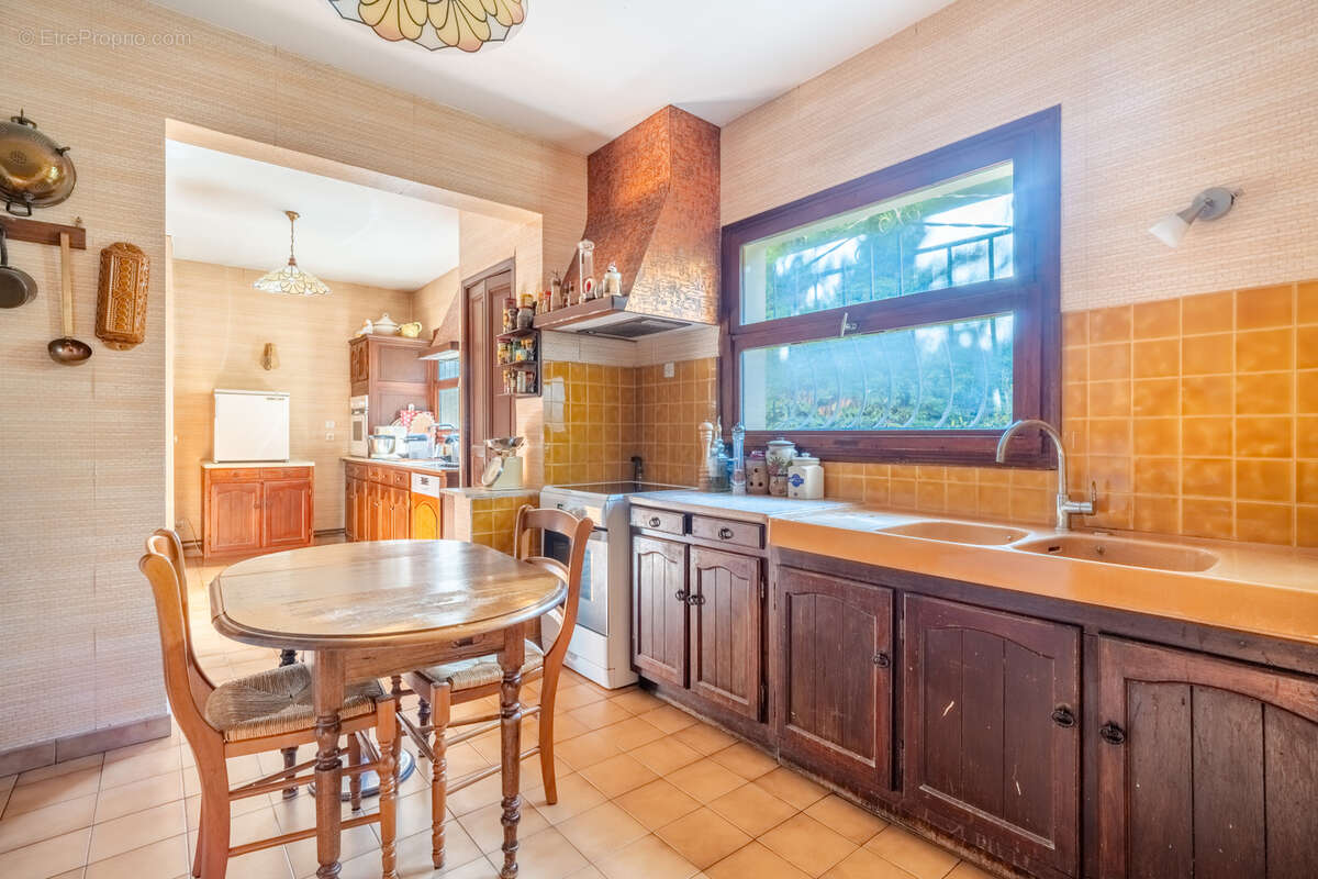 Maison à SIX-FOURS-LES-PLAGES