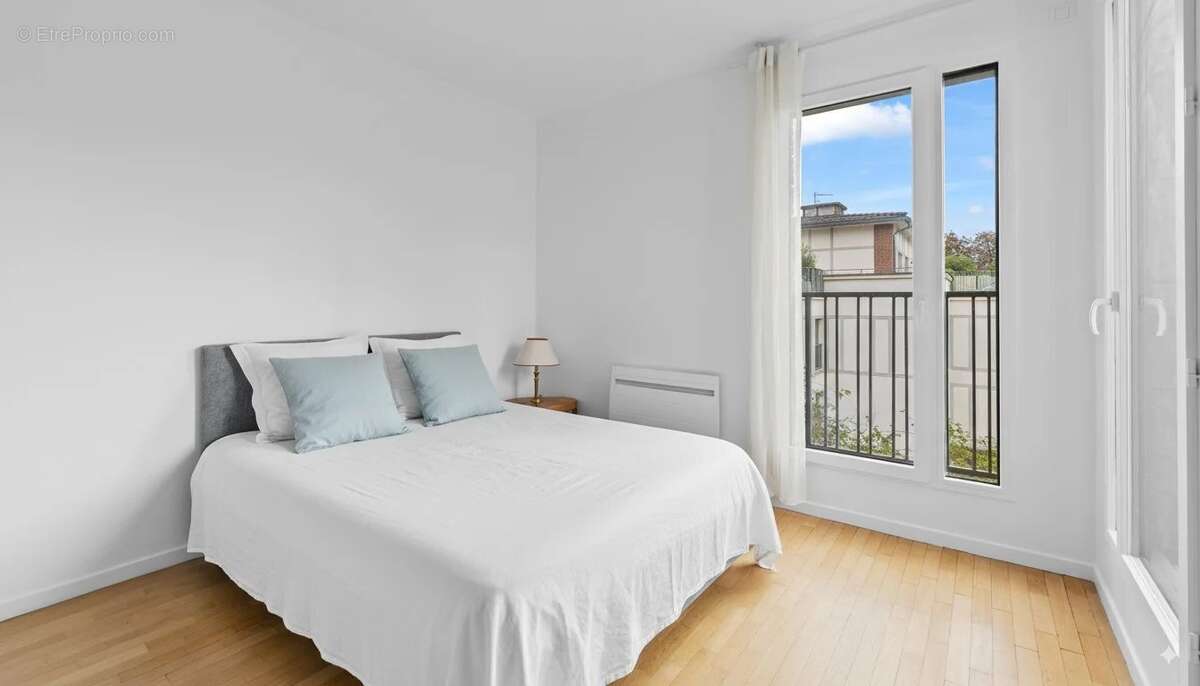 Appartement à GARCHES